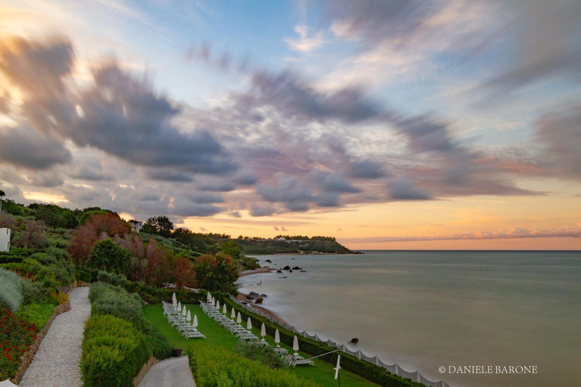 Baia Delphis Resort Vasto Dış mekan fotoğraf