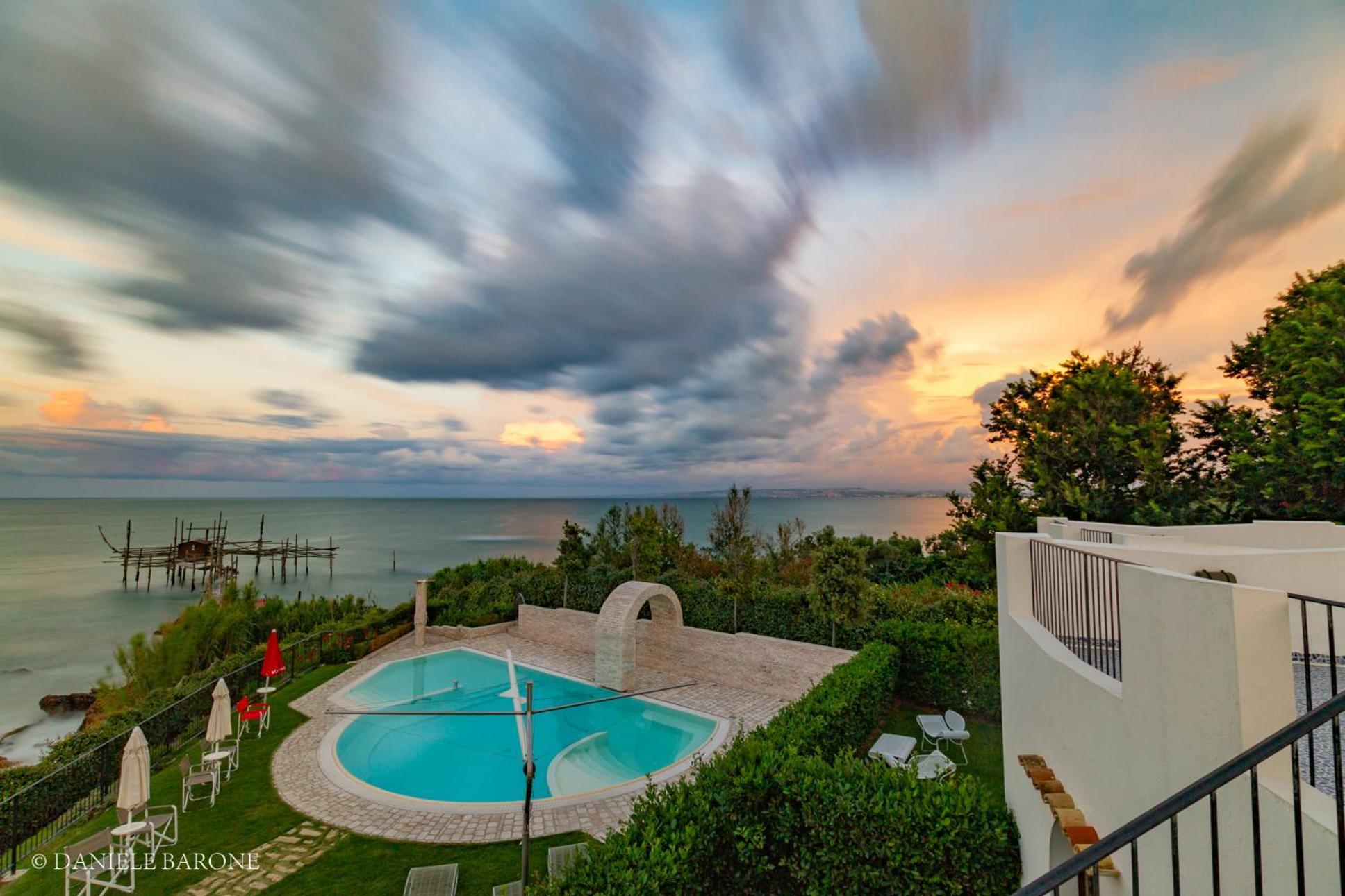 Baia Delphis Resort Vasto Dış mekan fotoğraf