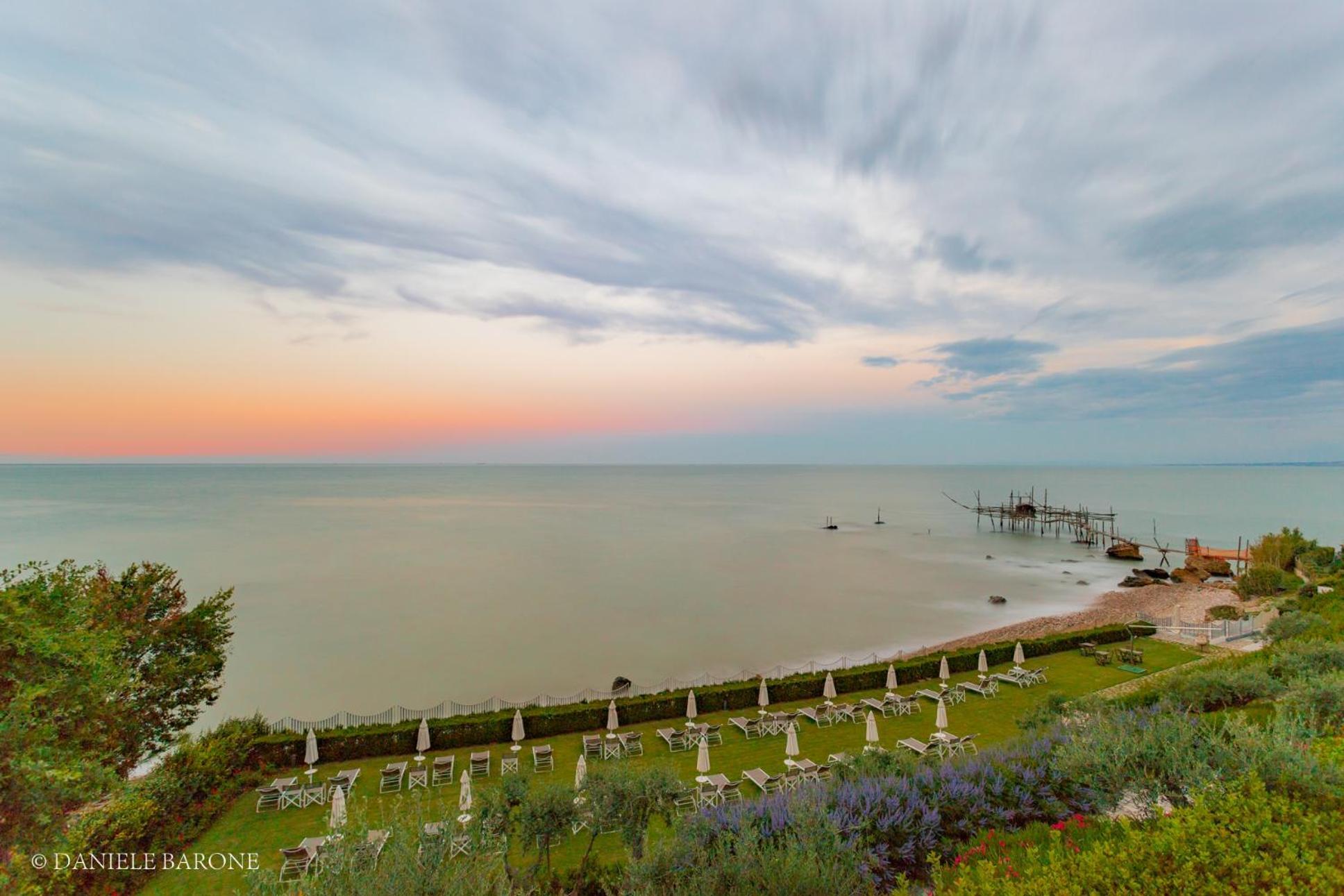 Baia Delphis Resort Vasto Dış mekan fotoğraf