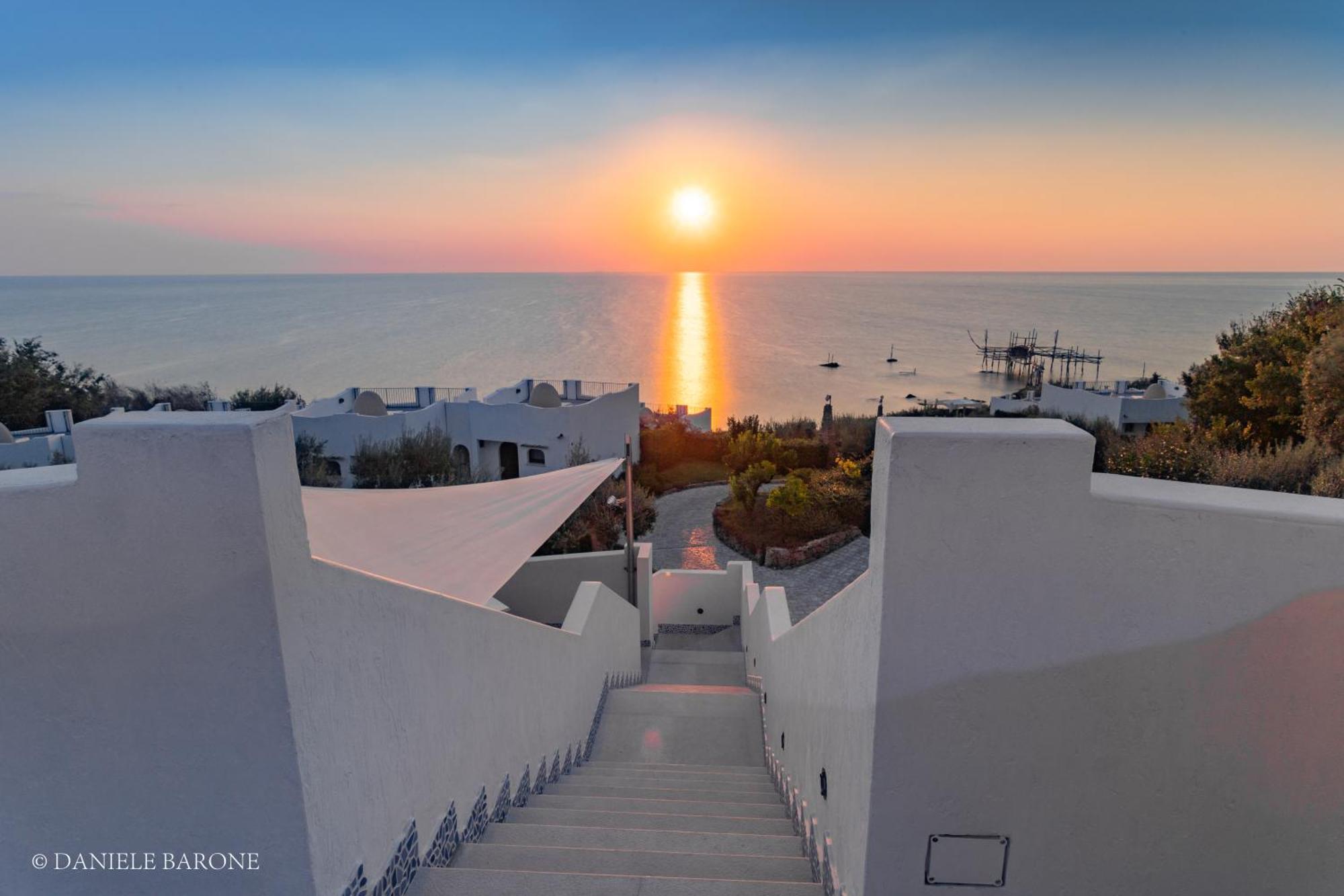 Baia Delphis Resort Vasto Dış mekan fotoğraf