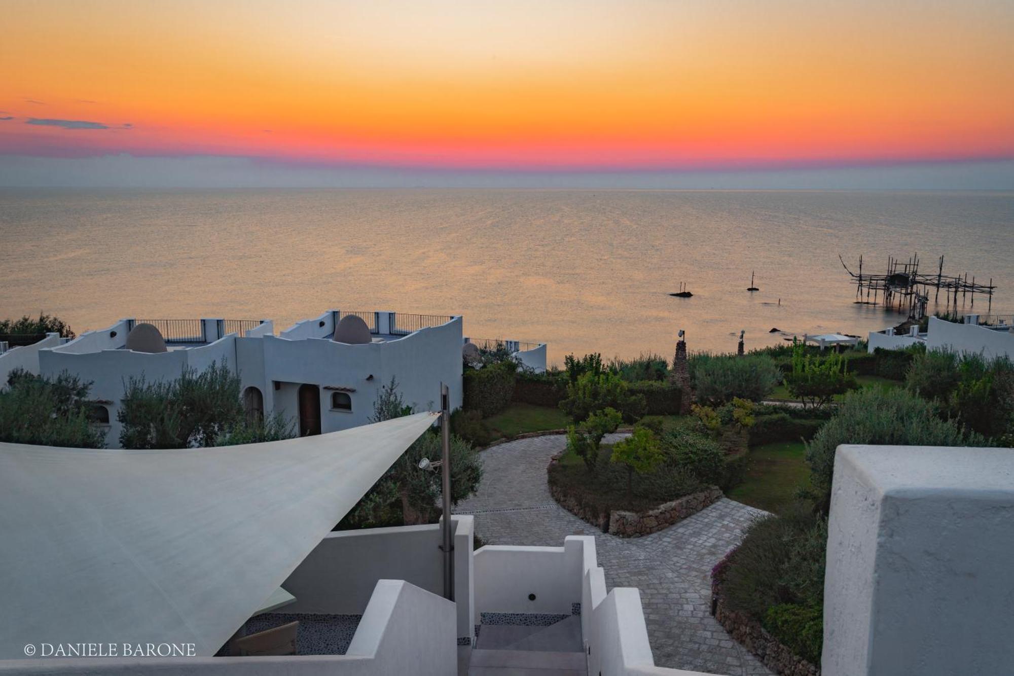 Baia Delphis Resort Vasto Dış mekan fotoğraf