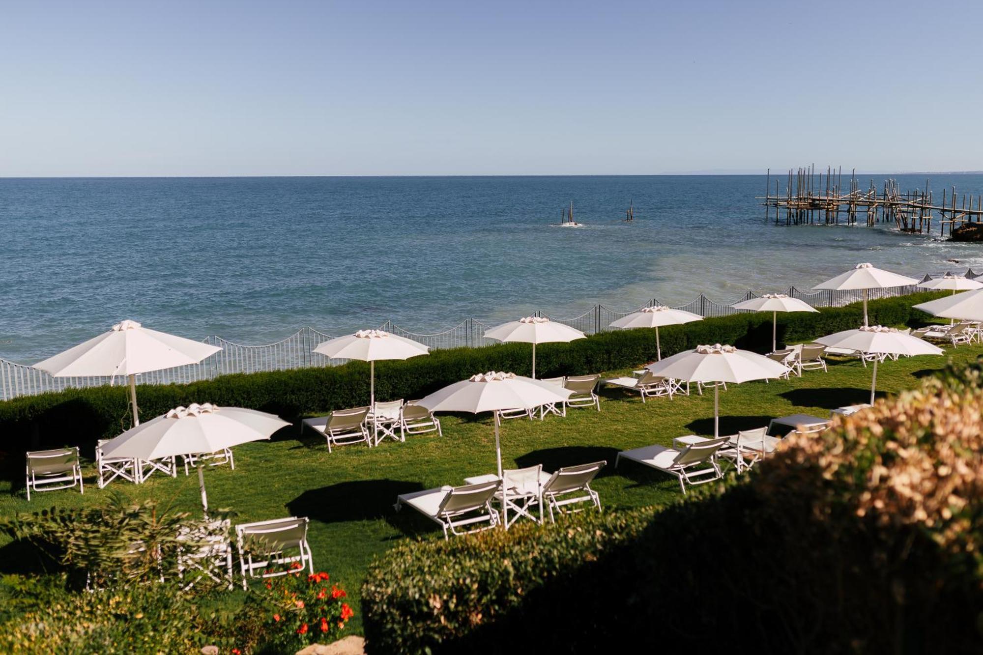 Baia Delphis Resort Vasto Dış mekan fotoğraf